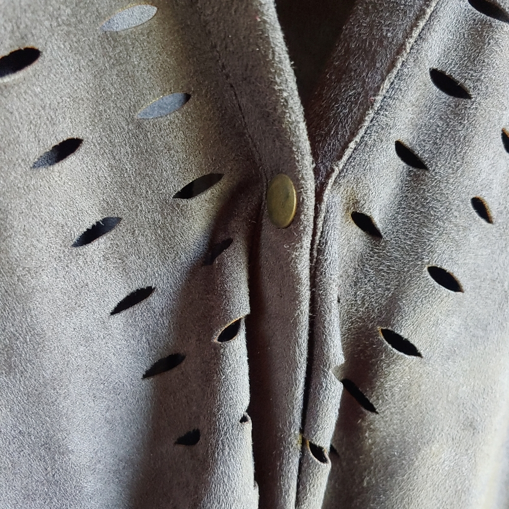 Soft Surroundings Faux Suede Laser Cut Poncho Kimono Shawl - One Size Boho Style - Picture 9 of 13